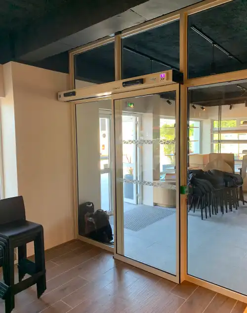 C3ie Miroiterie Vitrerie Dans La Sarthe Menuiserie C3ie Miroiterie Vitrerie Dans La Sarthe Menuiserie